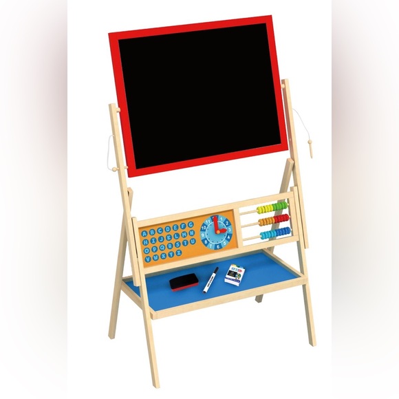 Two sided Art easel comes with magnets chalk and marker - Picture 4 of 4